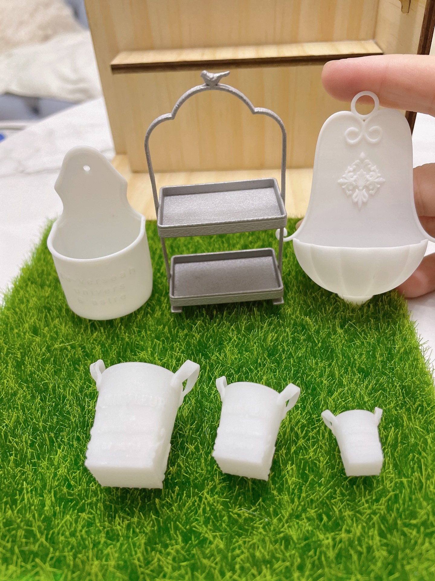Muebles en miniatura para jardinería, utensilios de hierro, modelo blanco, casa de muñecas, escena de pastelería, muebles en miniatura, escala 1:12