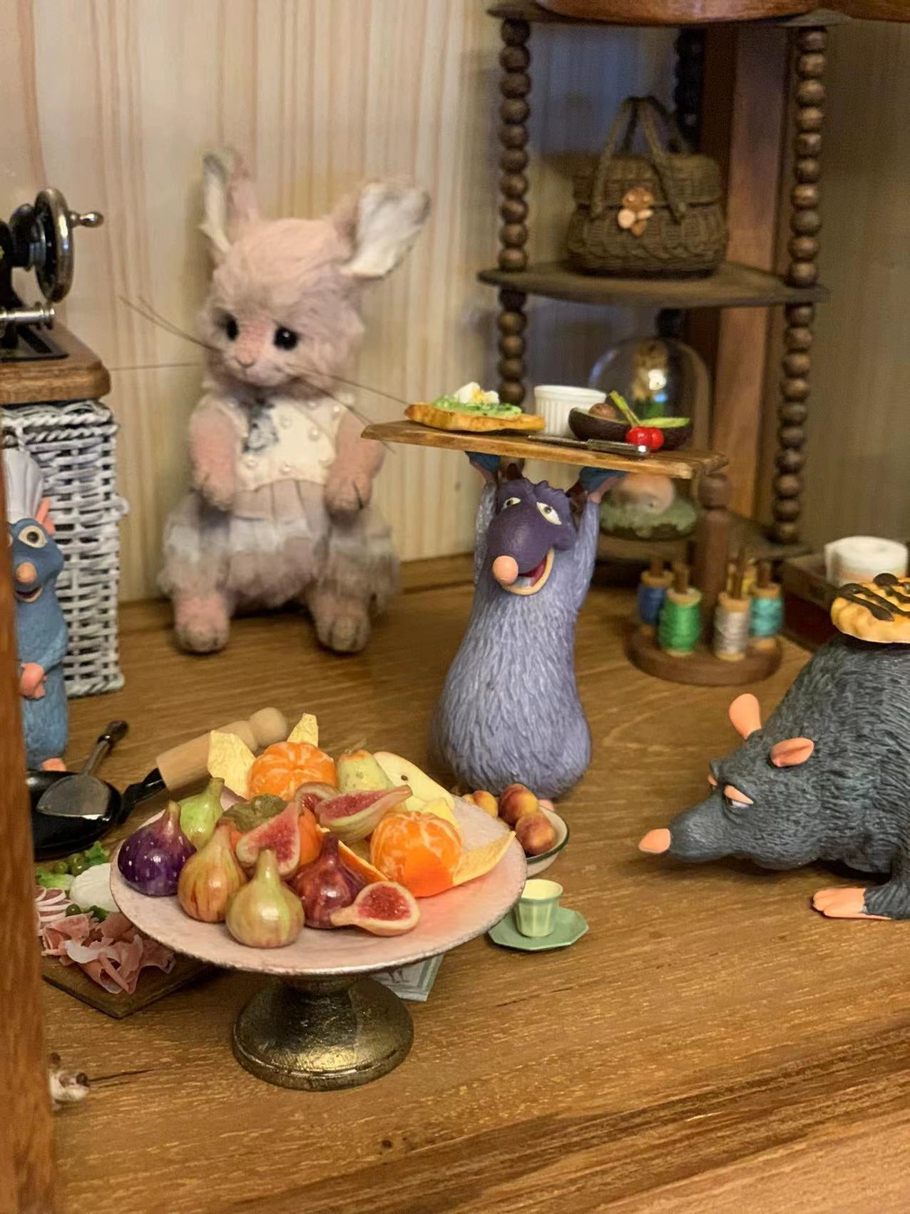 1:12 Scale Miniature Dollhouse Furniture Set For Living Room Scene