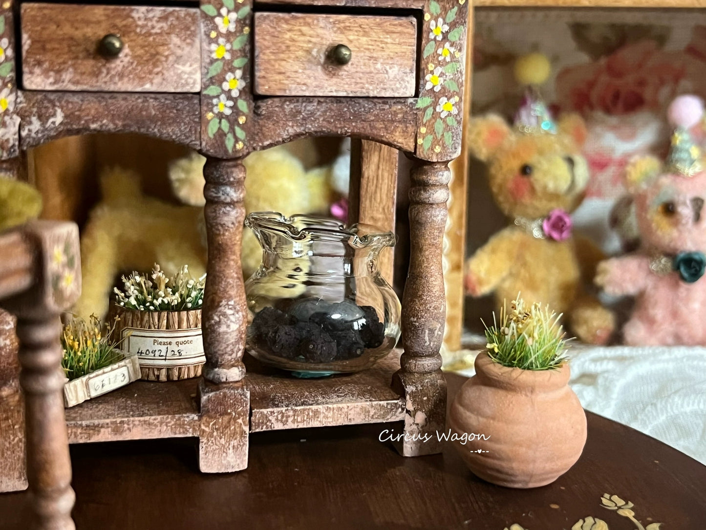 1:12 Scale Miniature Gardening Study Desk Miniature Dollhouse Furniture