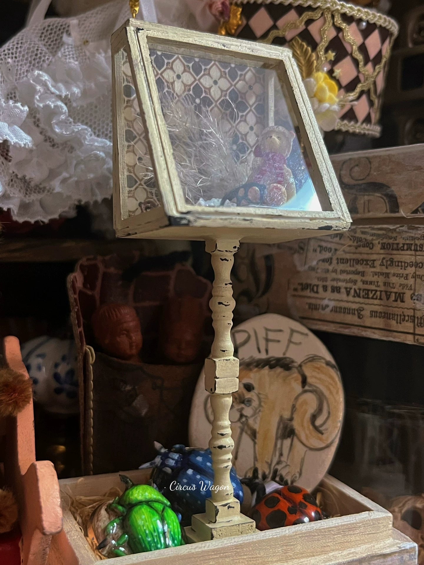 Meubles de maison de poupée miniatures à l'échelle 1:12