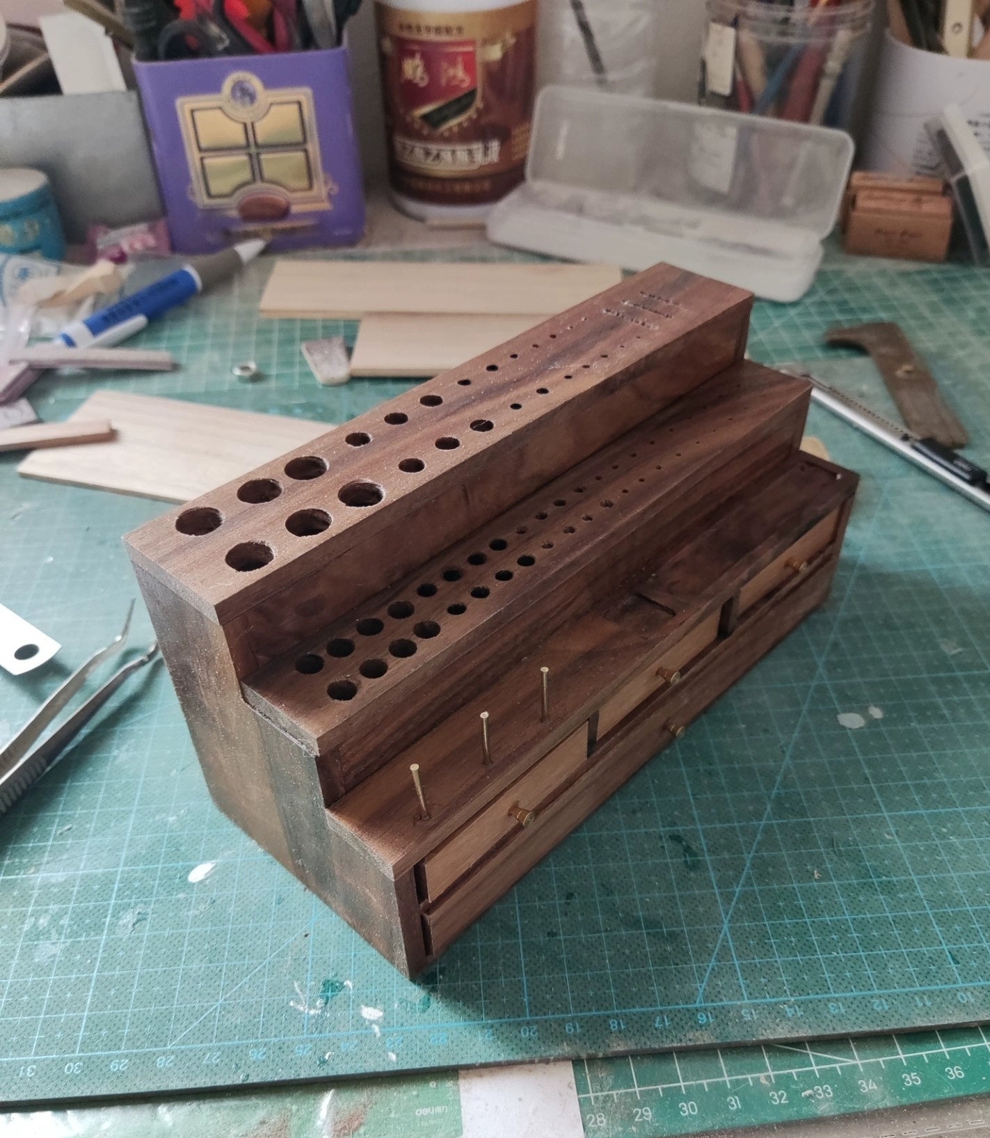 Escritorio en miniatura a escala 1:6 para muebles de casa de muñecas BJD Blythe