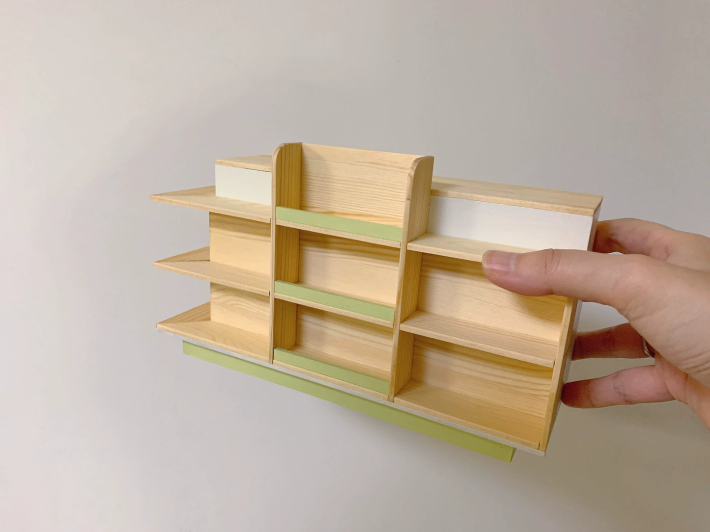 1:6 Scale Miniature Dollhouse Furniture Wooden Cabinet Display Shelf With Cash Register For Blythe Dolls