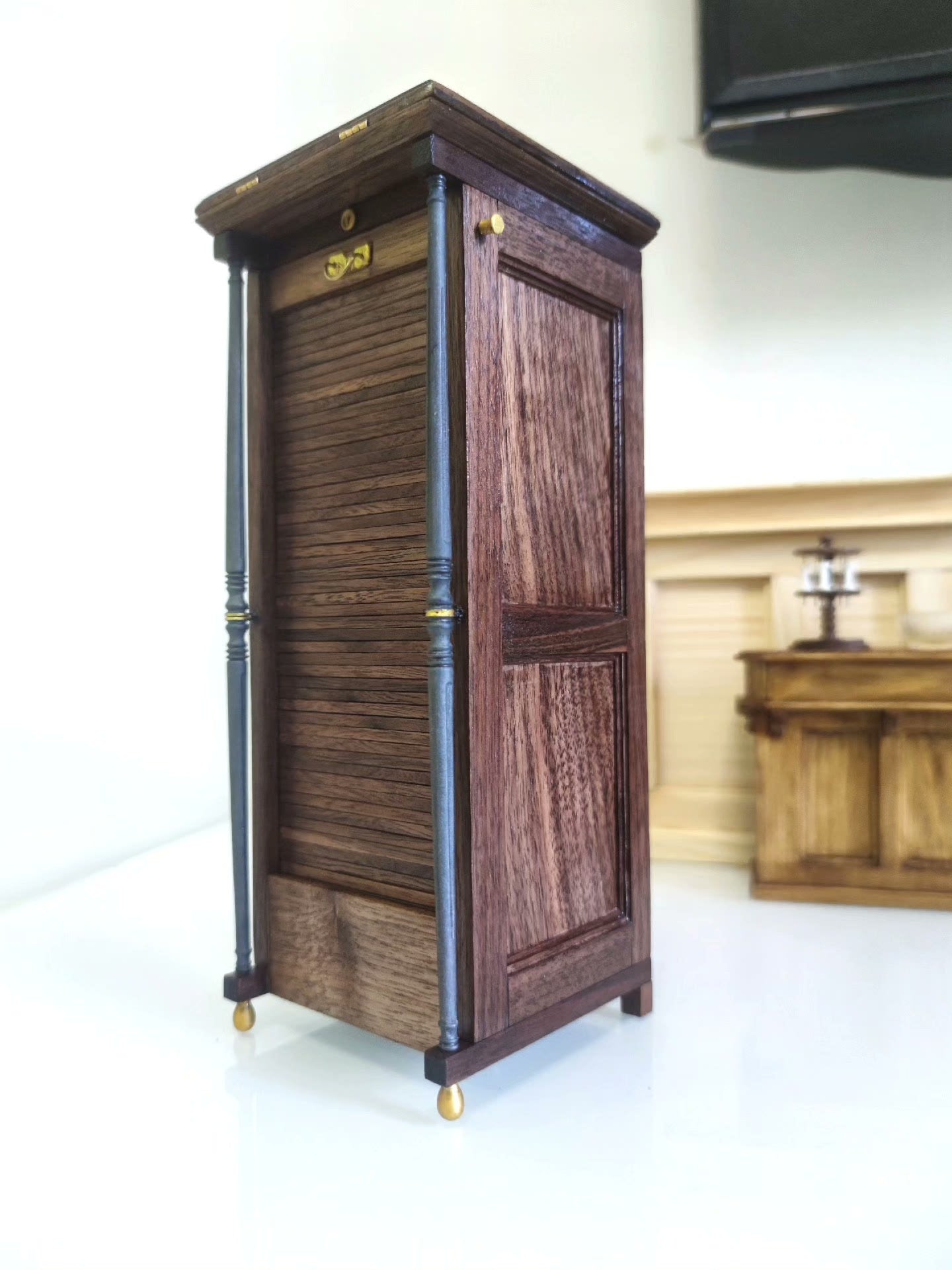 Cabinet dentaire miniature à l'échelle 1:6, meubles pour maison de poupée