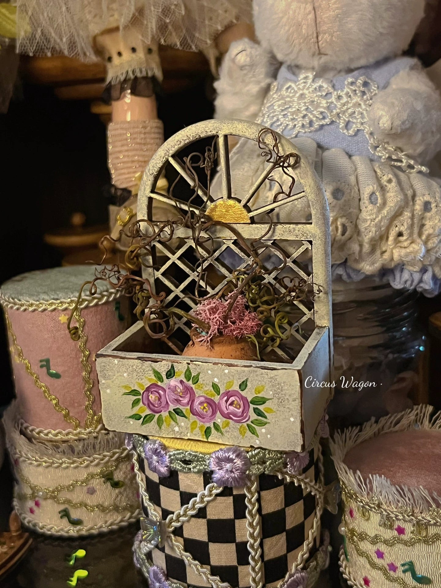 1:12 Scale Wooden Hand Painted Flower Stand Miniature Dollhouse Garden Decor