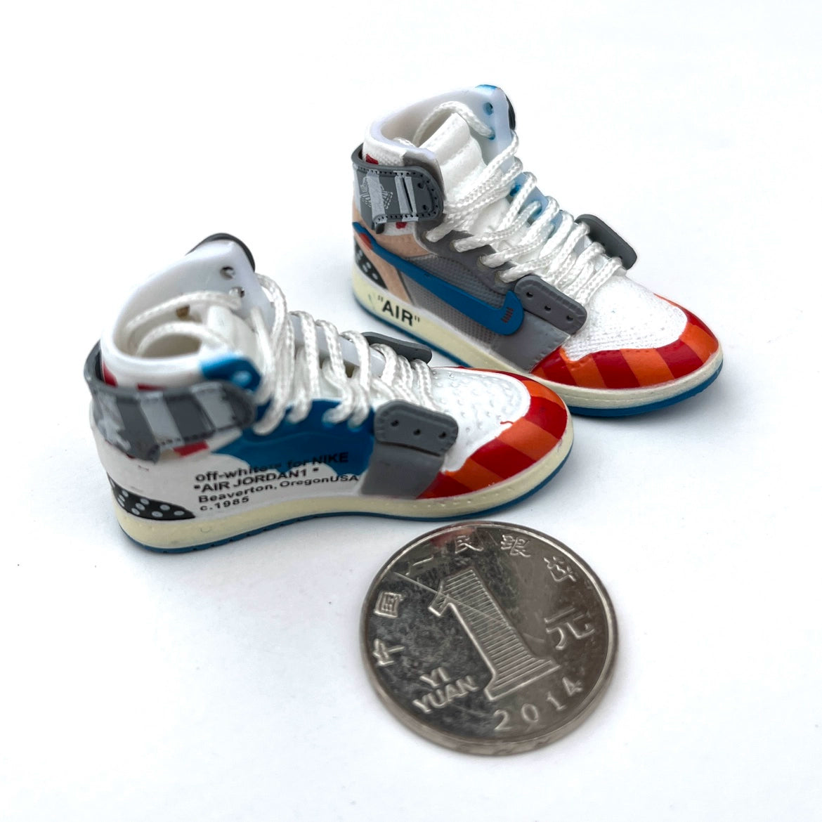 Accesorios para muñecas BJD a escala 1:6: Raqueta de tenis en miniatura y zapatillas para Blythe y figuras de acción.