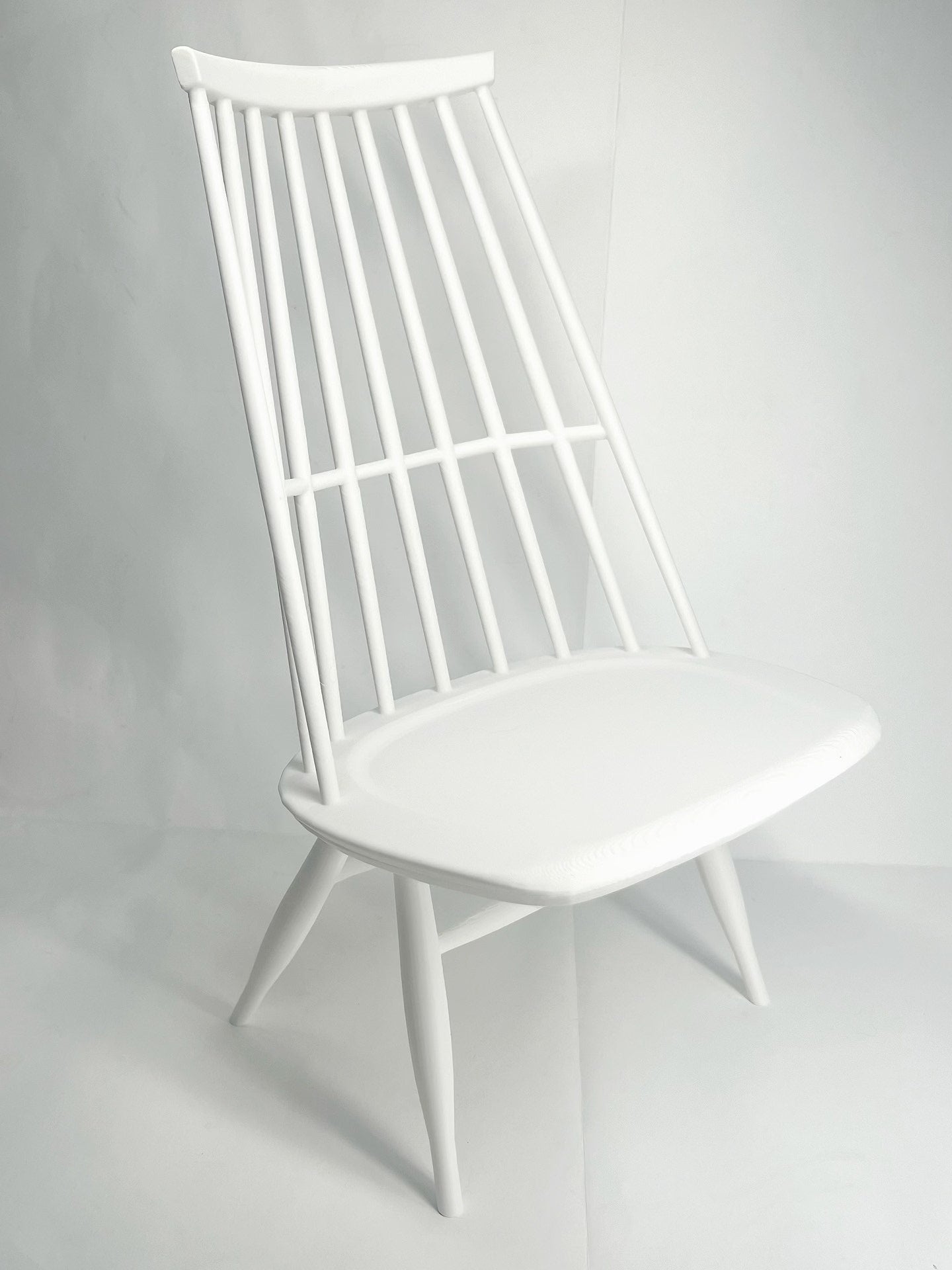 Chaise à dossier haut Windsor pour maison de poupée à l'échelle 1:6, meubles miniatures