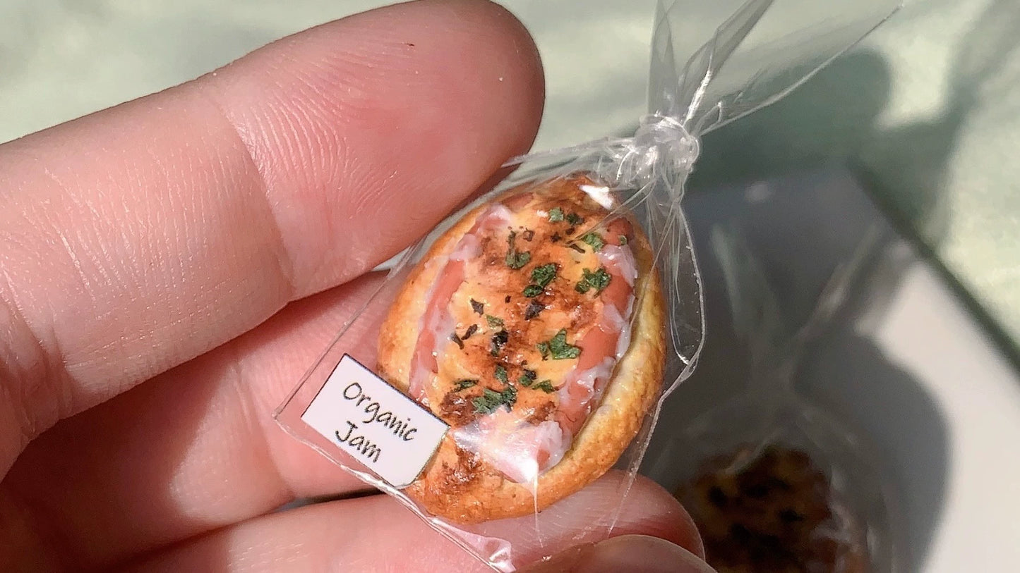 1:12 Scale Miniature Sausage Cheese Bread BJD OB11 Dollhouse Food Accessory
