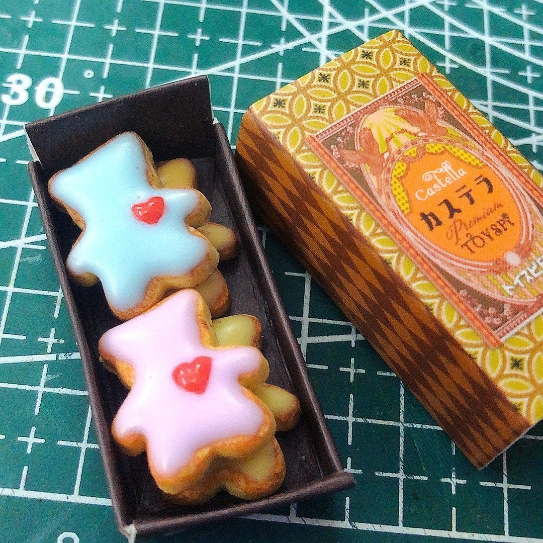 Biscuits miniatures en argile à l'échelle 1:12 pour décoration de cuisine de maison de poupée