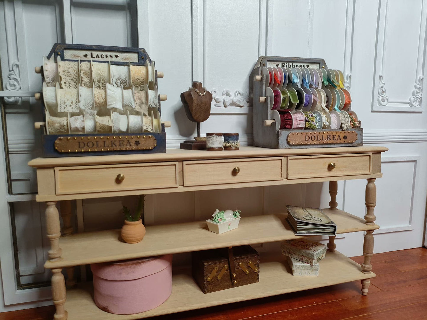 Expositor de cintas de encaje en miniatura a escala 1:12, accesorio para muebles de casa de muñecas