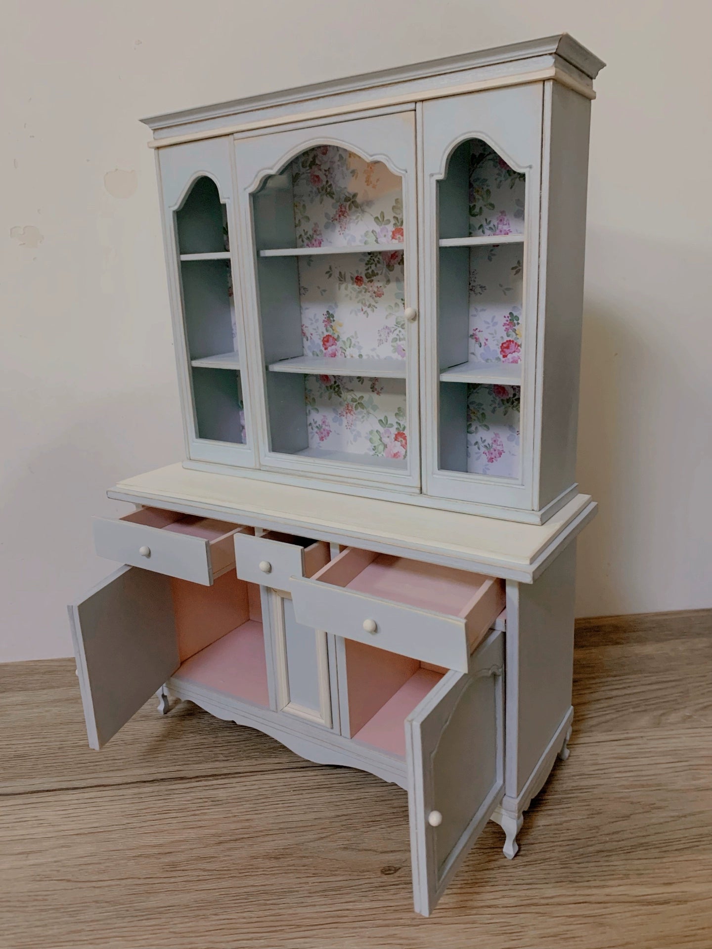 1:6 Scale 1:12 Scale Wooden Cabinet Sideboard Miniature Dollhouse Furniture
