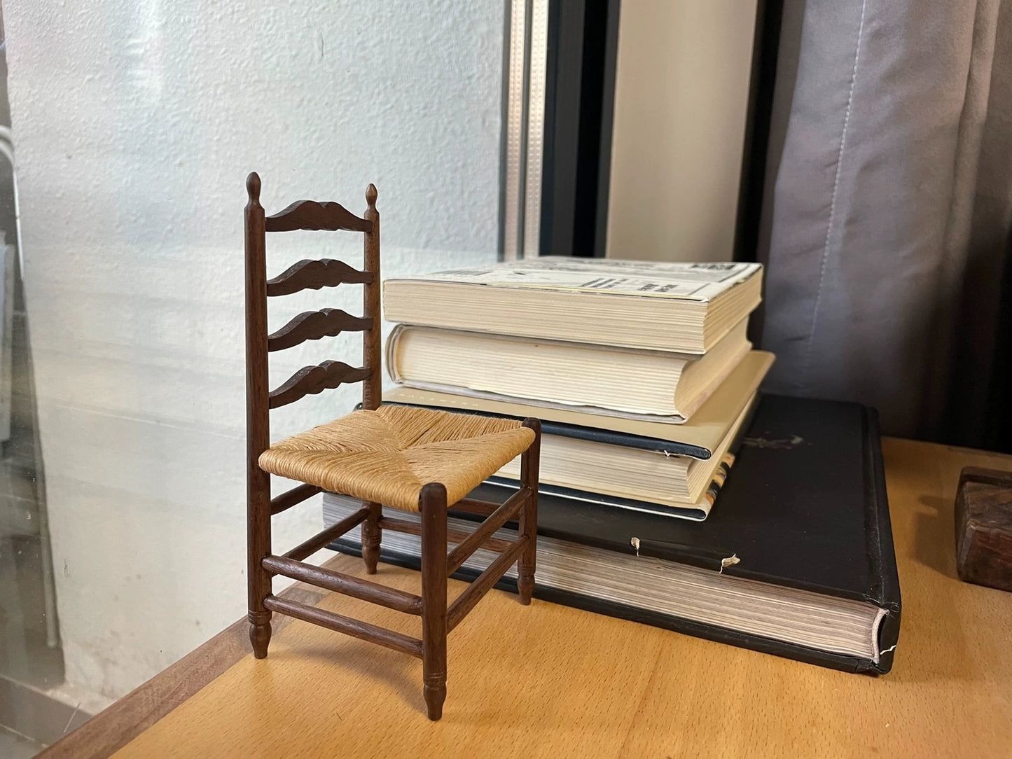 1:12 Scale Handwoven Miniature Chair Dollhouse Furniture