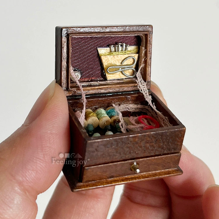 1:12 Scale Miniature Dollhouse Wooden Sewing Box Miniature Furniture For BJD Ob11 GSC Dolls