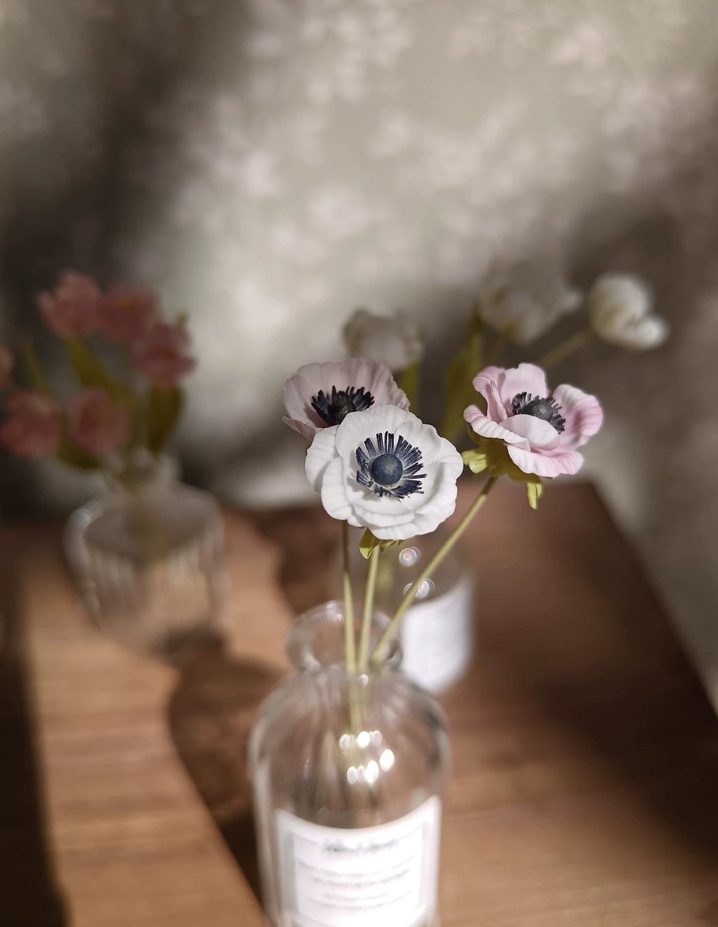 Miniatura de anémona a escala 1:12, flor de arcilla, decoración para casa de muñecas, accesorio BJD Blythe
