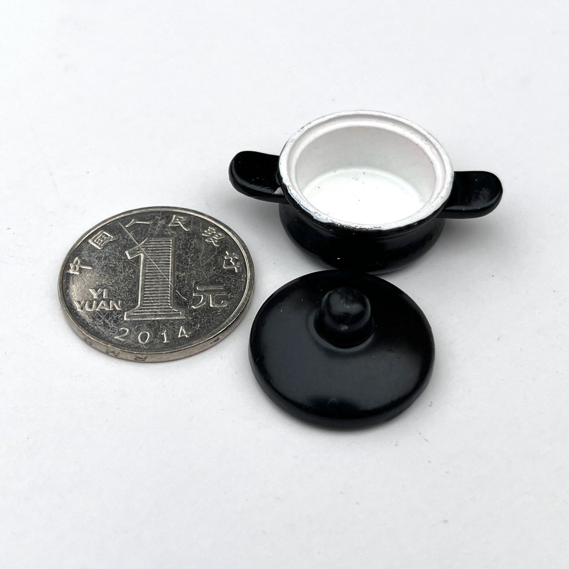 Ensemble d'accessoires de cuisine miniatures pour maison de poupée à l'échelle 1:12, avec accessoires de supermarché et ustensiles de cuisine