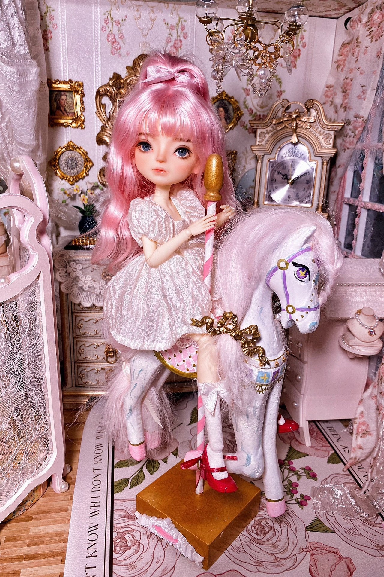 1:6 Scale Blythe Doll Stand Rotating Carousel Miniature Display Base
