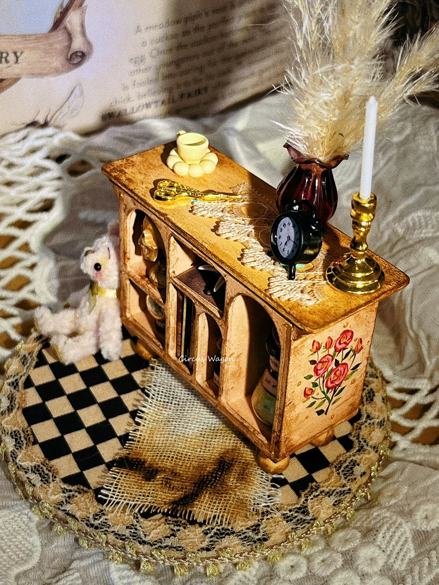 1:12 Scale Miniature Dollhouse Furniture Set For Display And Play