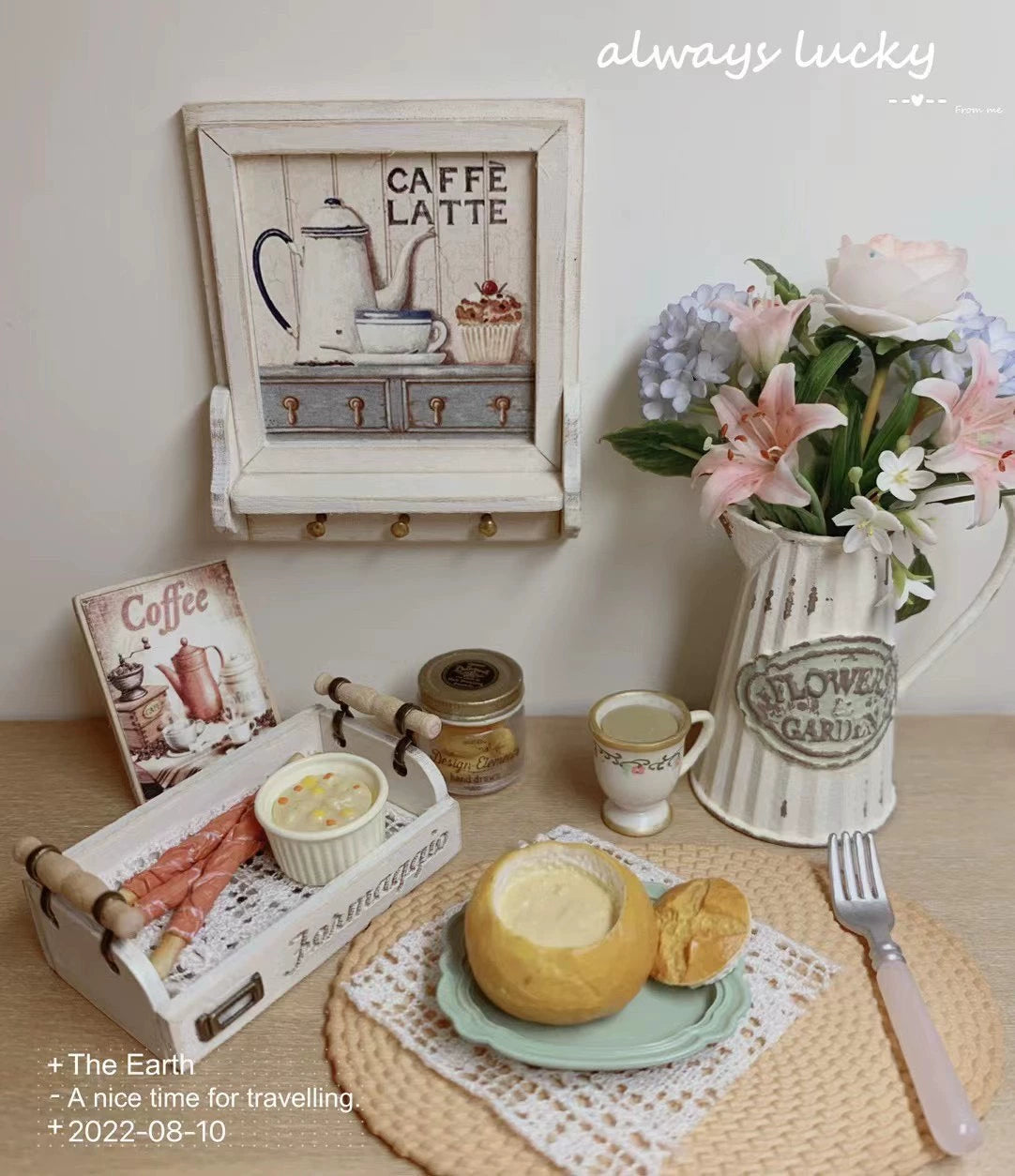 1:12 Scale Miniature Wooden Picture Frame Shelf Dollhouse Furniture Vintage Retro Handmade Display Cabinet
