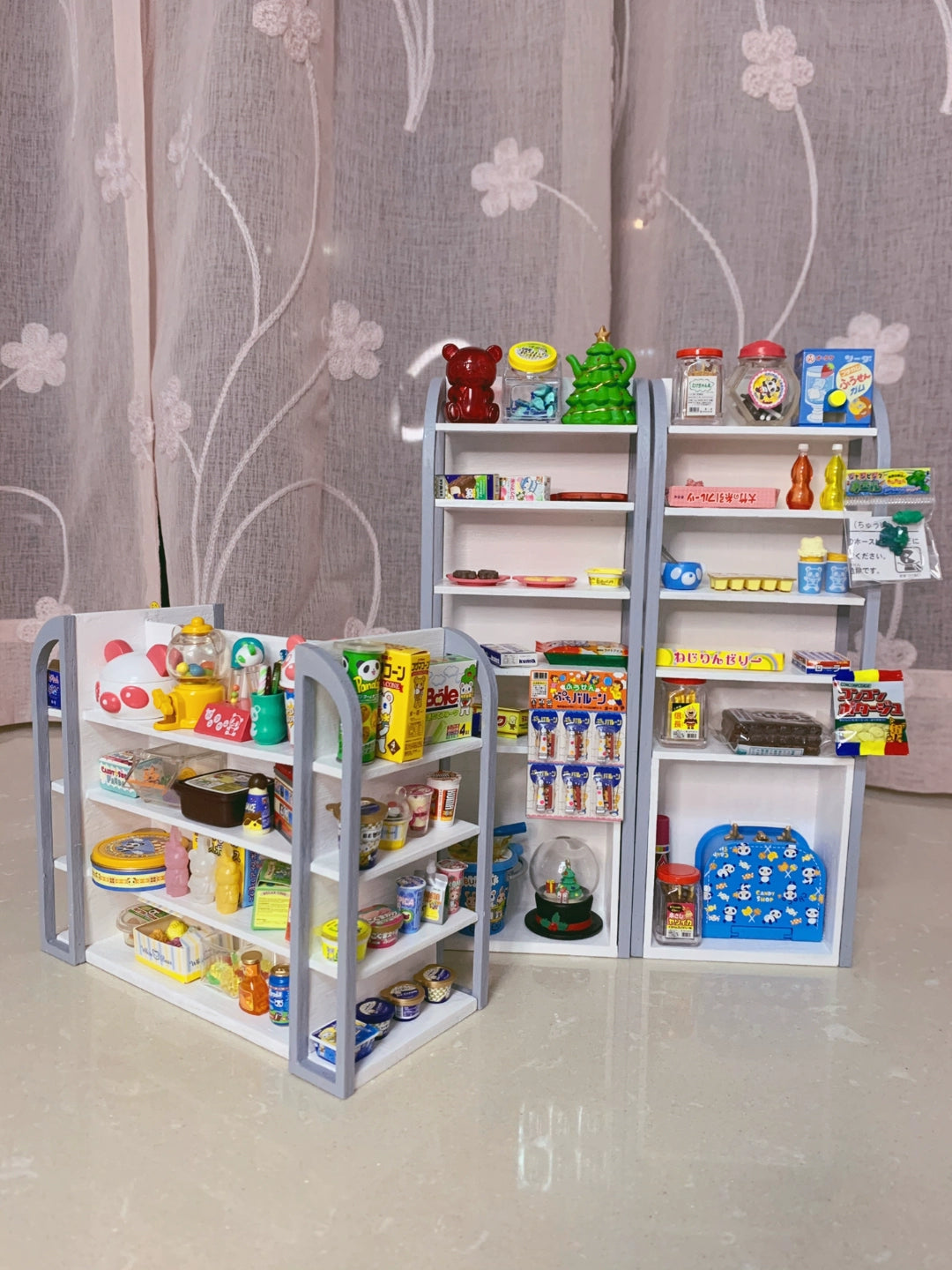 1:12 Scale Miniature Wooden Cabinet Dollhouse Furniture For Pharmacy Candy Store Display Shelf
