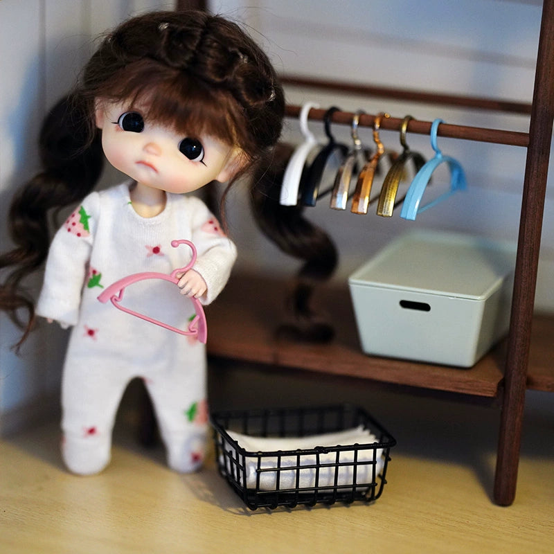 Accesorios para muñecas BJD a escala 1:12 y 1:6, modelo de percha de ropa de aleación en miniatura Blythe Ob11, bricolaje