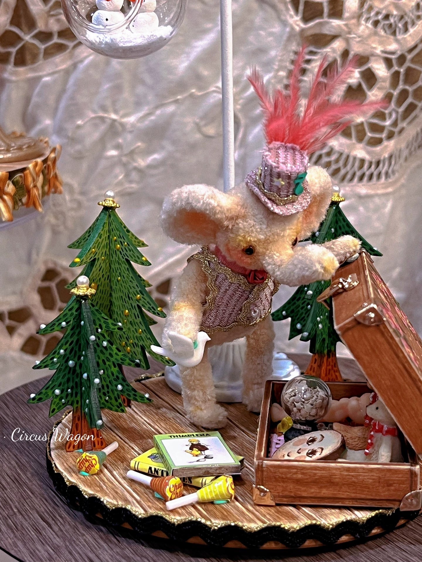 Coffre à jouets miniature à l'échelle 1:12 pour maison de poupée éléphant