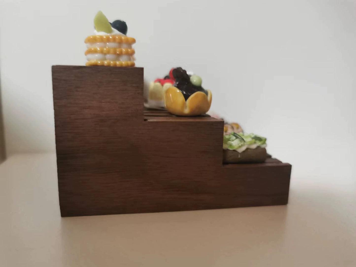 Estante de exhibición de madera a escala 1:12, muebles de casa de muñecas en miniatura para sala de estar