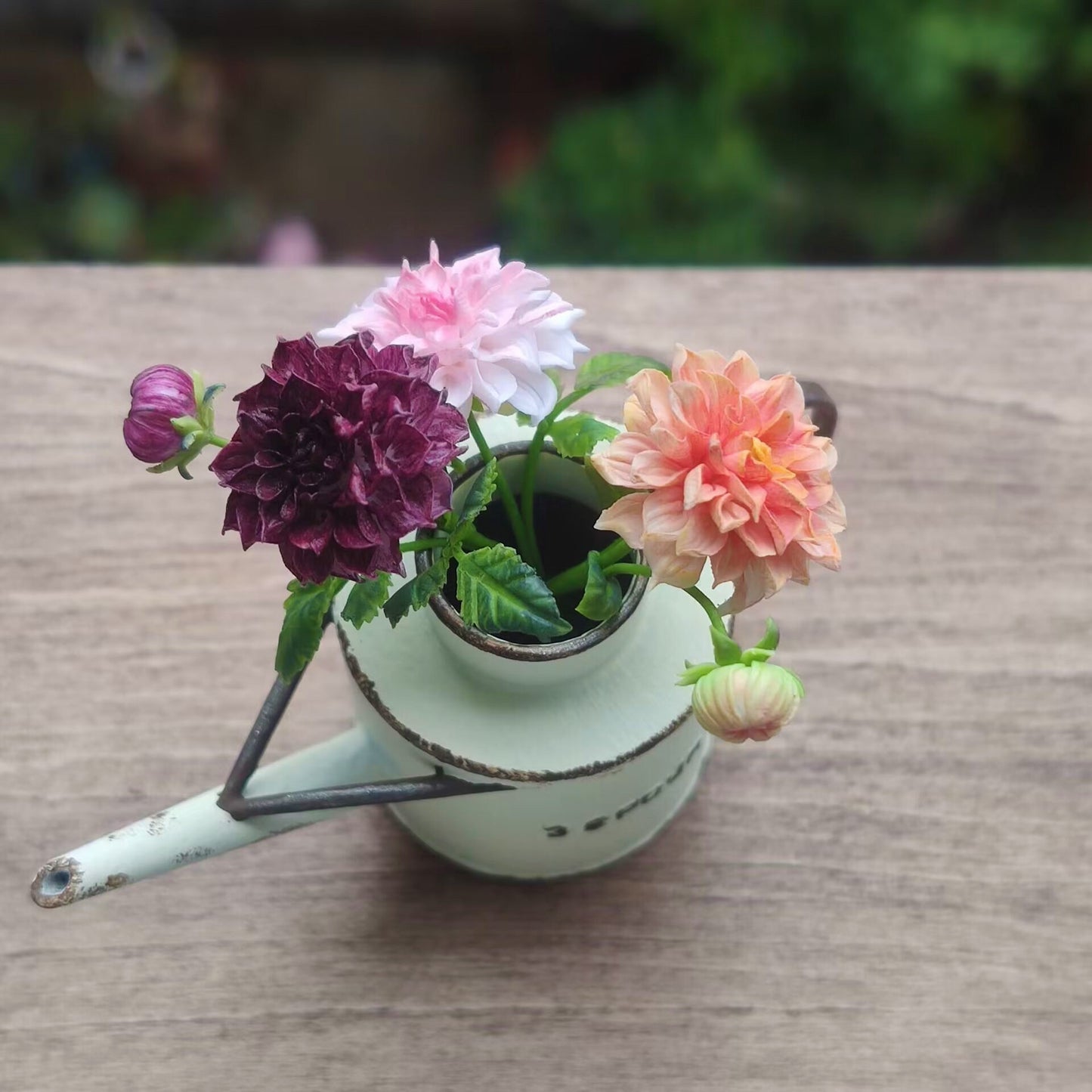 1:12 Scale Miniature Clay Dahlia Flower For Dollhouse Garden Decoration