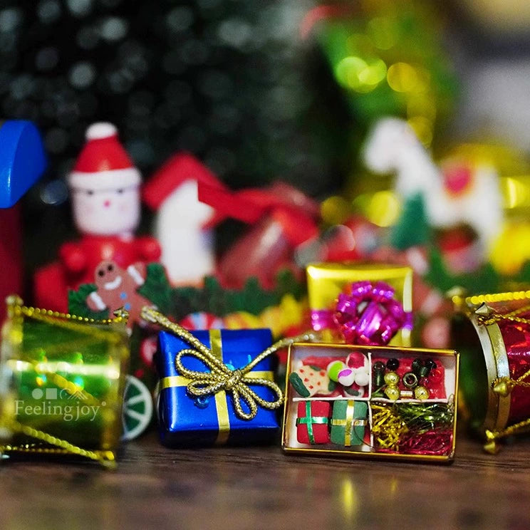 Muebles de casa de muñecas en miniatura a escala 1:6, árbol de Navidad, bola, luz, muñeco de nieve, cabeza de ciervo, caja de regalo, accesorios para escenas Blythe