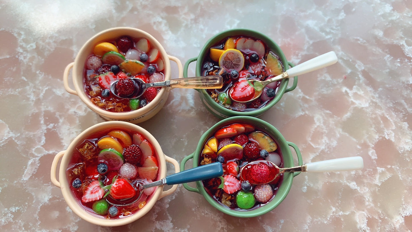 1:12 Scale Miniature Fruit Stew Pot With Spoon 1:6 Scale Miniature Soup Bowl Dollhouse Kitchen Accessories
