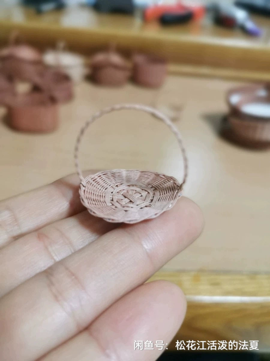 1:6 Scale Miniature Woven Paper Basket Small Flower Basket For Dollhouse