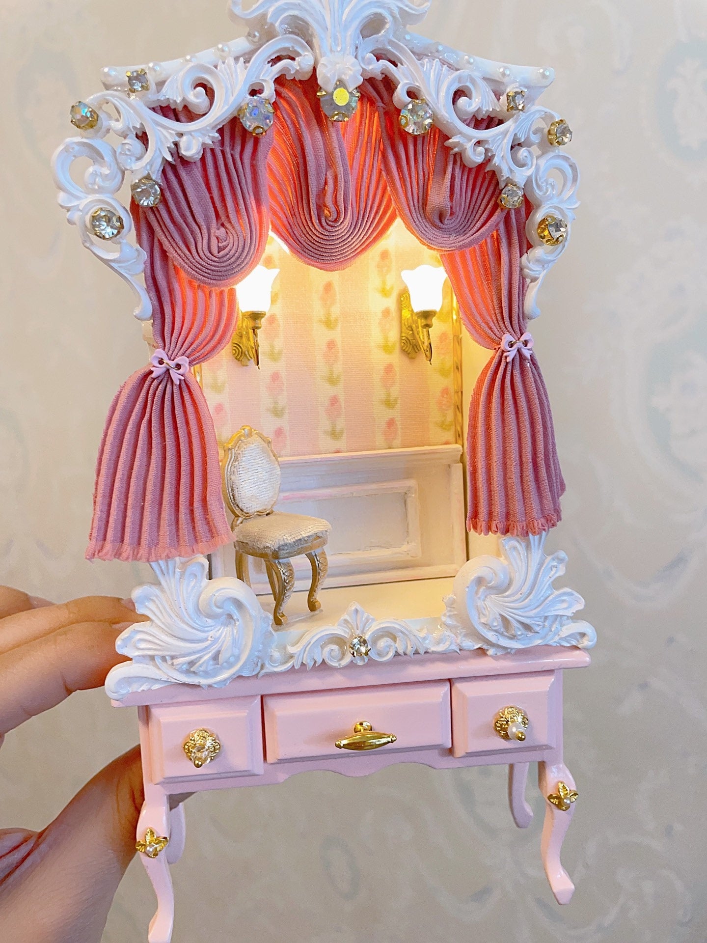 Conjunto de muebles para casa de muñecas en miniatura de gato rosa a escala 1:12 para muñecas Blythe