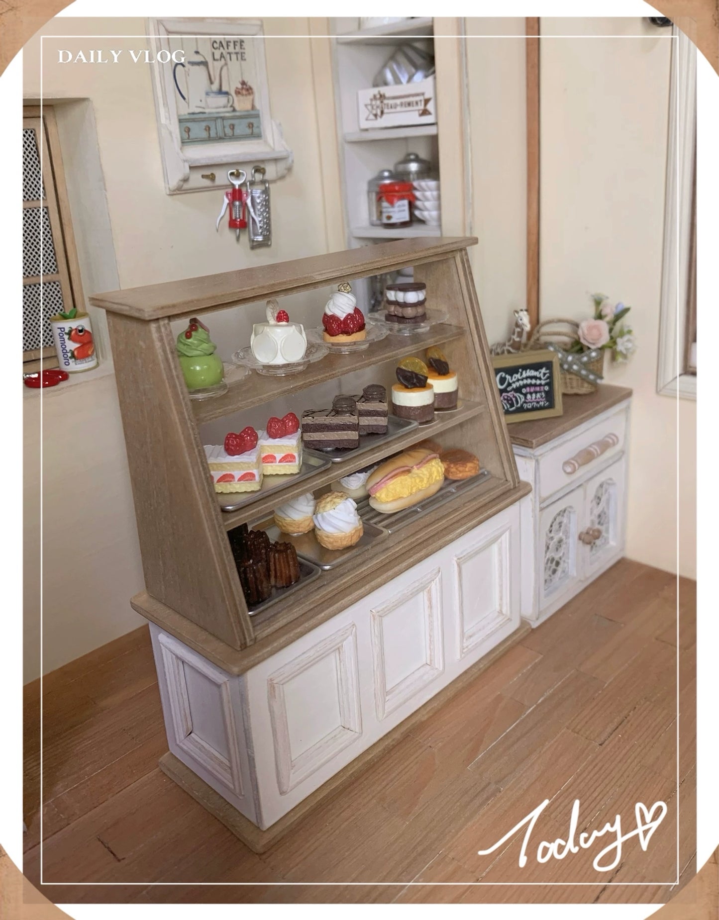 1:6 Scale Wooden Bakery Display Cabinet Miniature Dollhouse Furniture For Dessert Shop