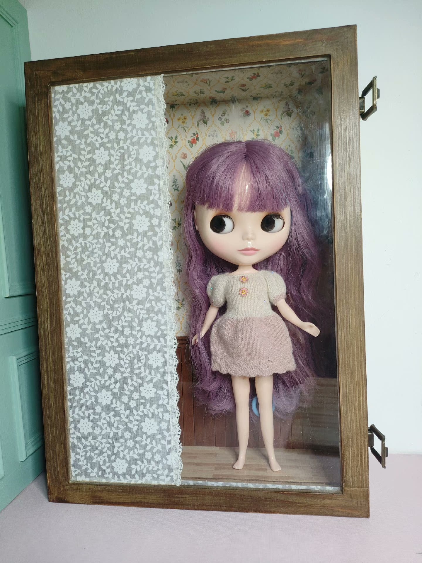Caja de almacenamiento de muñecas acrílicas a escala 1:12 para muebles de casa de muñecas en miniatura, vitrina para 2 muñecas BJD