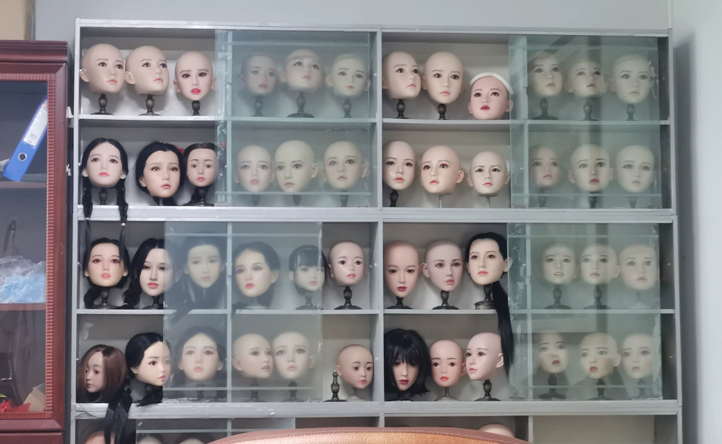 Tête de poupée réaliste à l'échelle 1:1, figurine de soldat féminine personnalisable avec option visage de célébrité