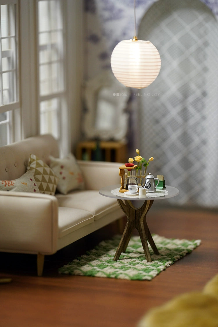 Décoration de maison de poupée miniature à l'échelle 1:6 - Poupée en coton rétro de style japonais et figurine militaire Wabi Sabi avec lampe boule suspendue