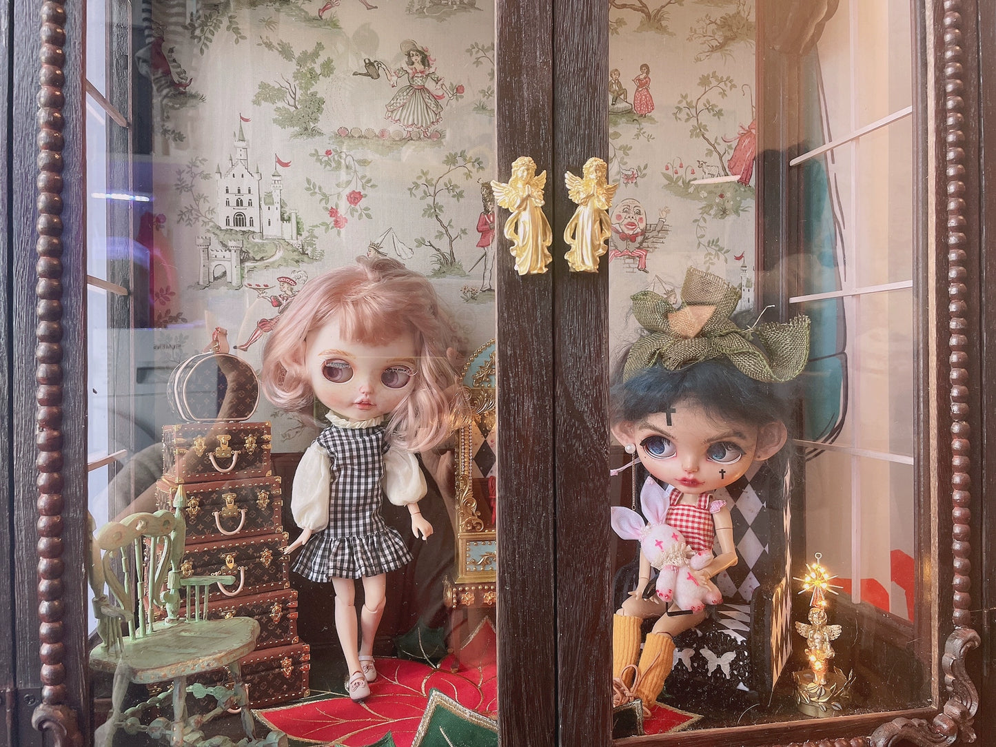 Vitrine de maison de poupée échelle 1:6 pour poupées Blythe BJD, meubles miniatures, armoire en bois personnalisée