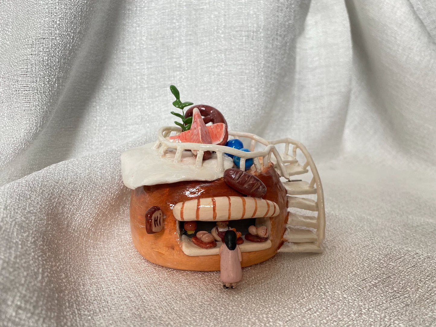 1:12 Scale Miniature Bread House Music Box With Stone Clay Craft