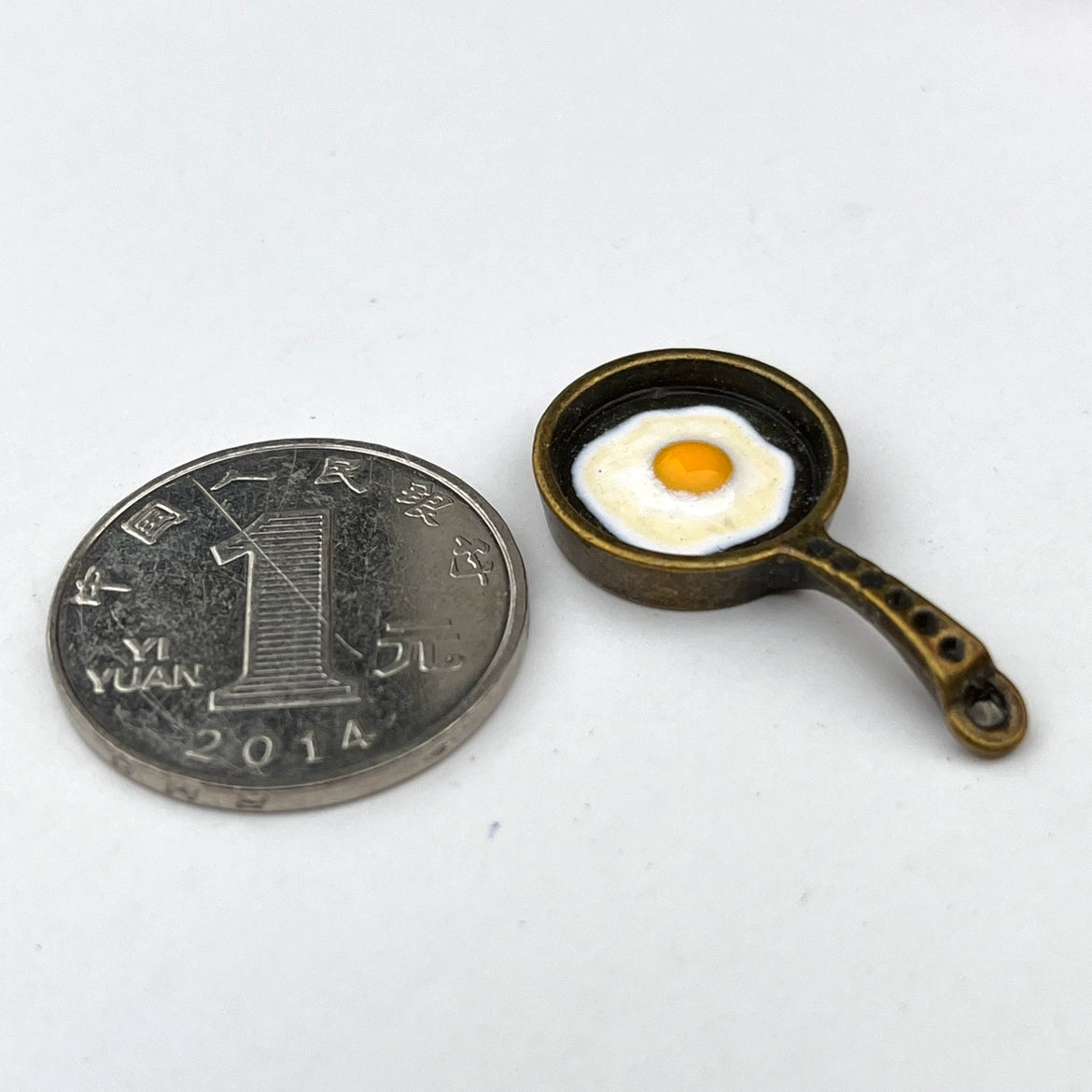 Ensemble d'accessoires de cuisine miniatures pour maison de poupée à l'échelle 1:12, avec accessoires de supermarché et ustensiles de cuisine