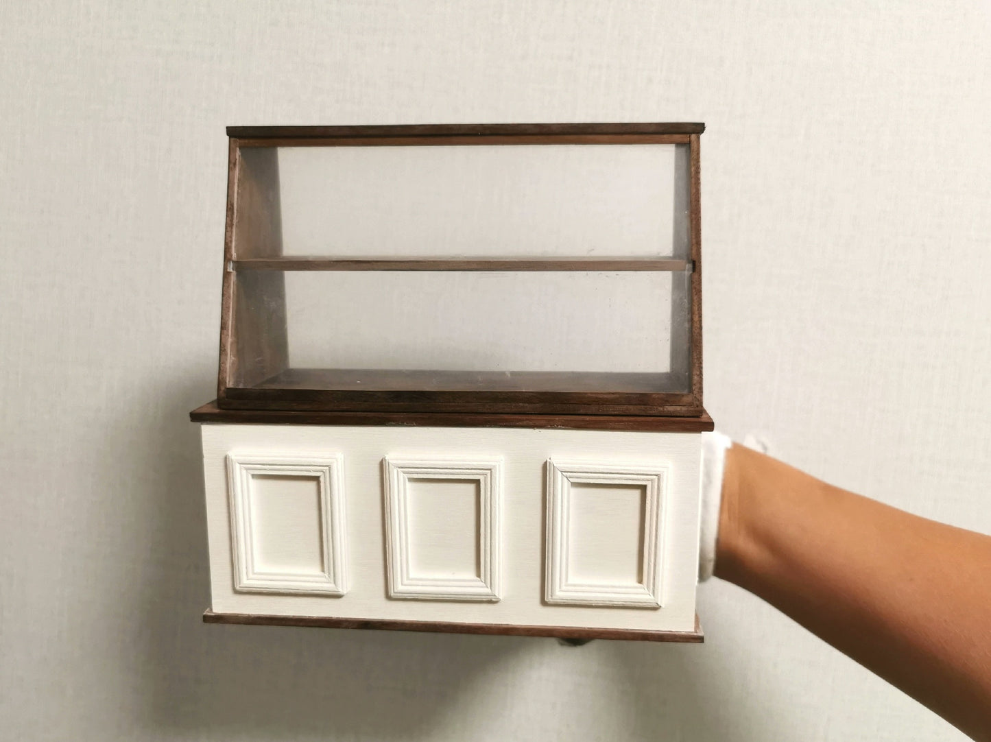 Vitrina de pan en miniatura de madera a escala 1:12, mueble para casa de muñecas, ideal para cocina, panadería y tienda.