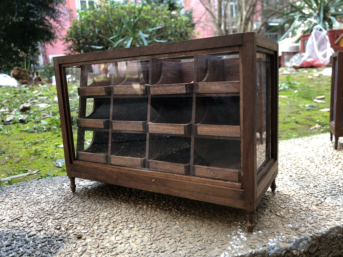 1:6 Scale Walnut Vintage Display Cabinet Miniature Dollhouse Furniture For Blythe BJD