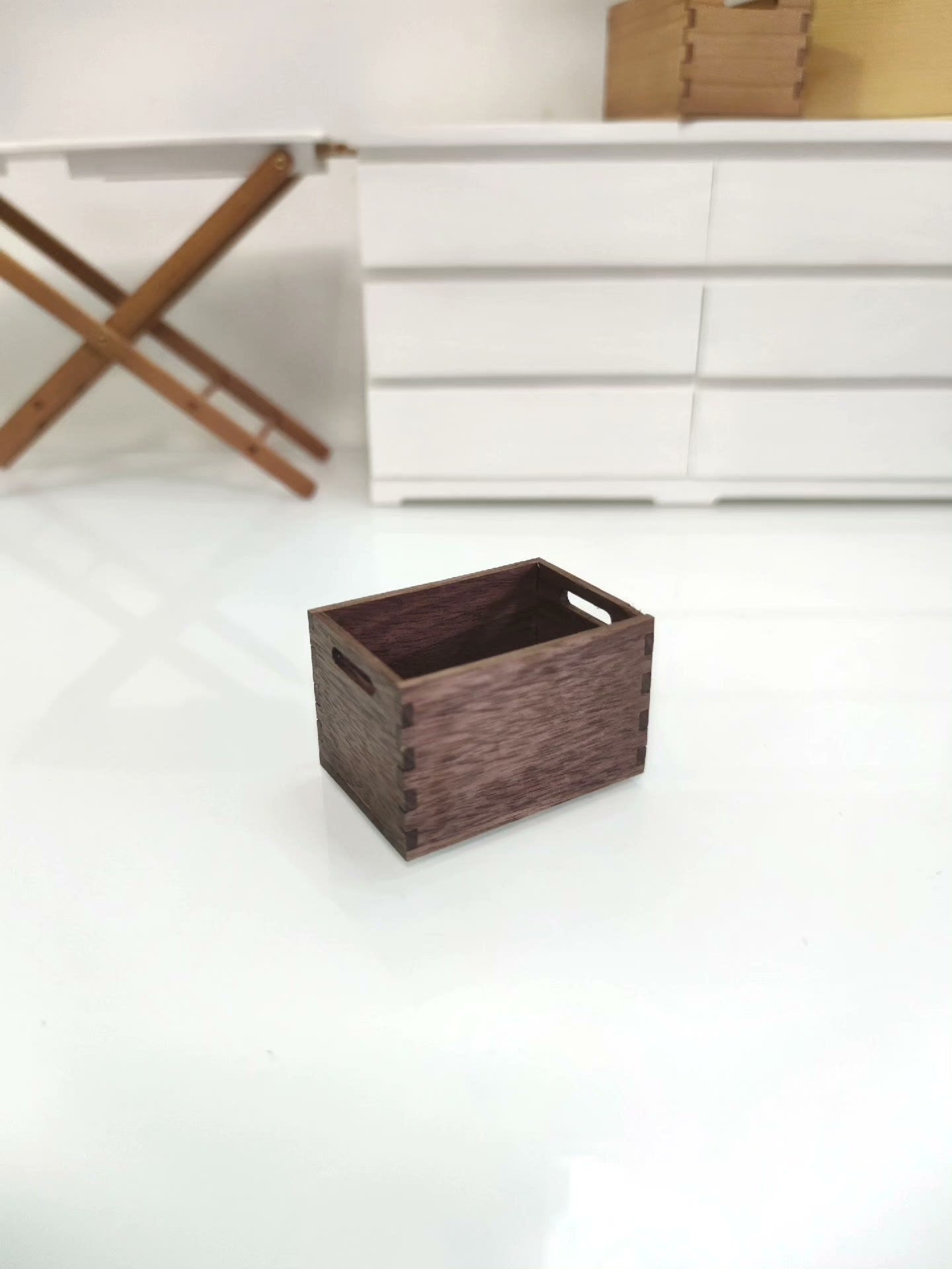 Panier de rangement miniature à l'échelle 1:12, accessoire pour maison de poupée