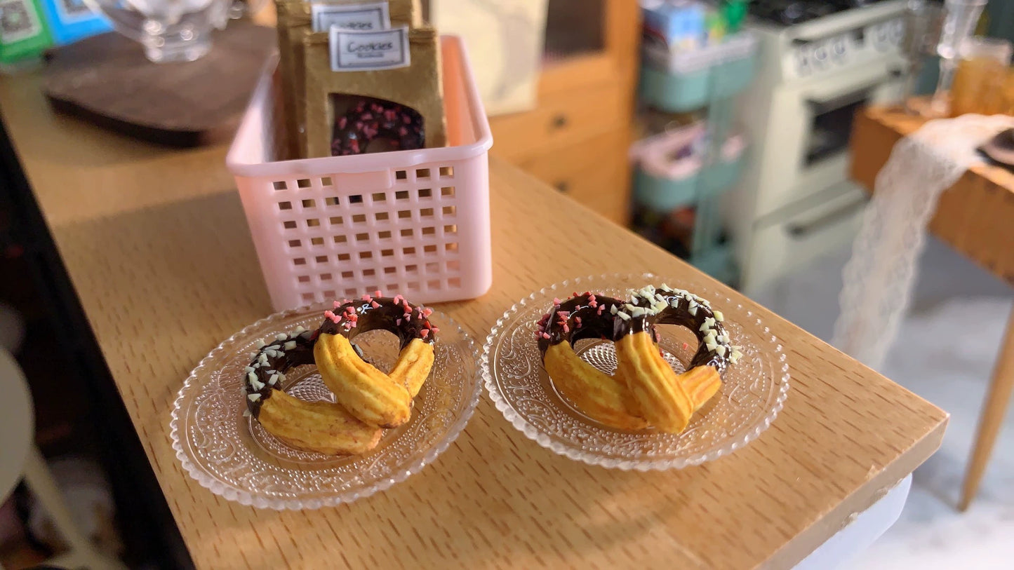 1:12 Scale Miniature French Cream Puffs For BJD OB11 Dollhouse 1:6 Scale