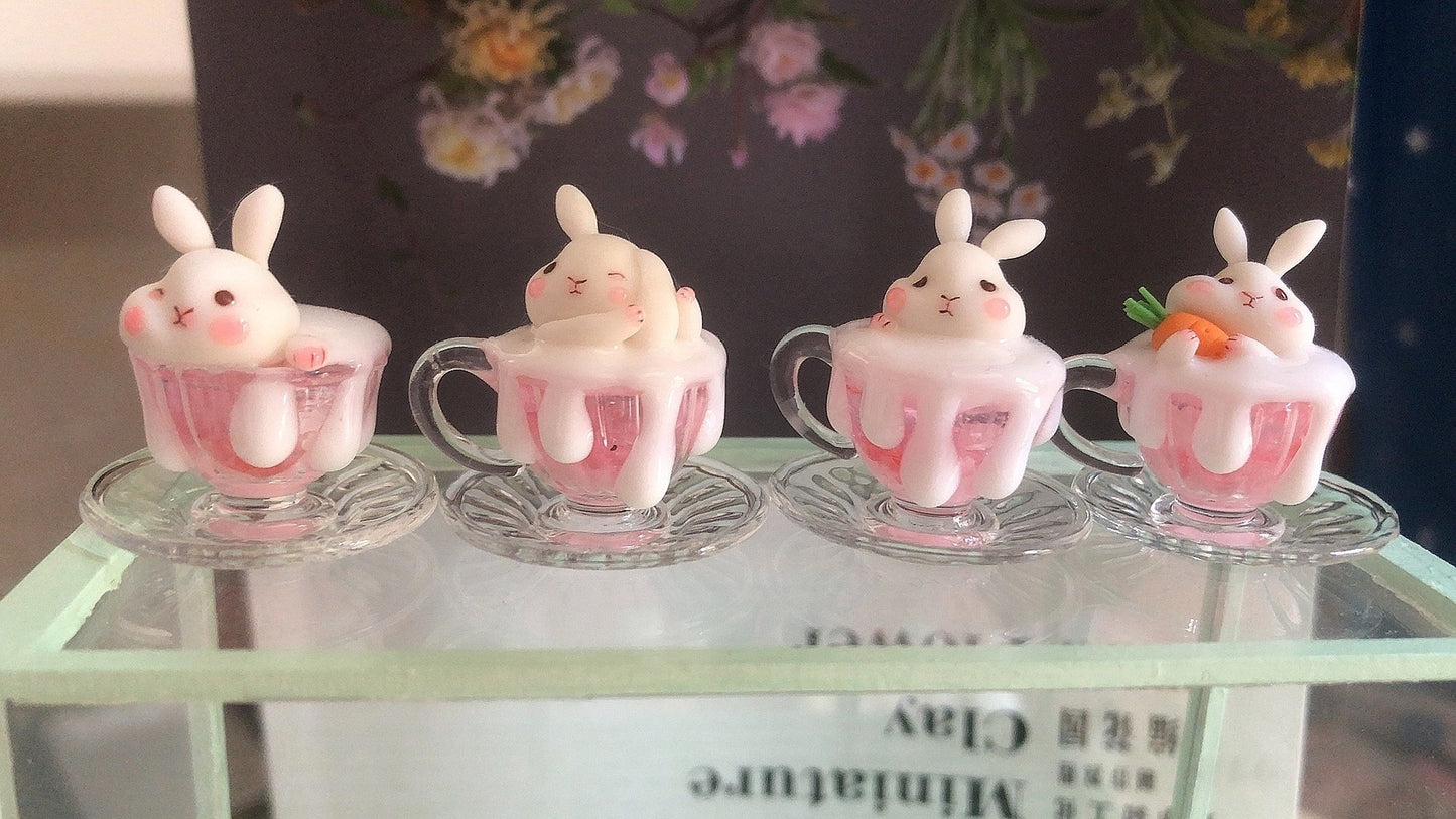 Miniatura de arcilla a escala 1:12: Serie de bebidas de conejo de Año Nuevo