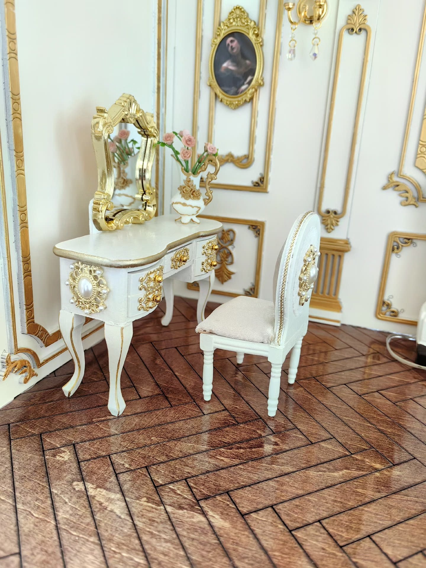 1:12 Scale Miniature Vanity Desk Handmade European Style Gilded Dollhouse Furniture