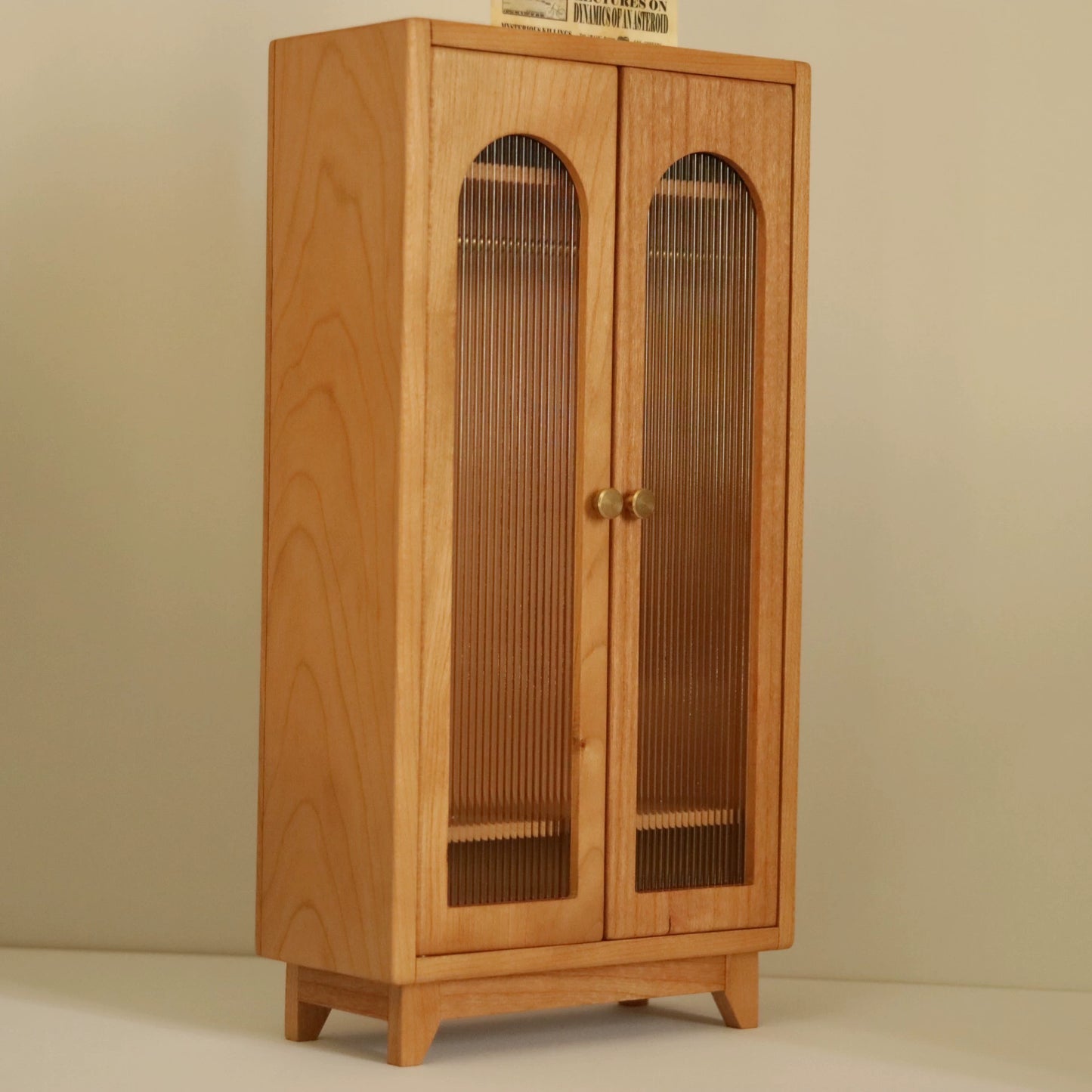 Armoire miniature en bois à l'échelle 1:12 pour maison de poupée Blythe BJD OB11