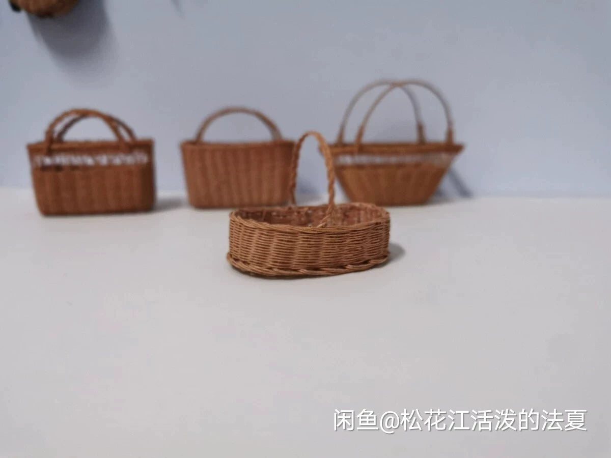 1:6 Scale Miniature Woven Rattan Basket Doll Accessory For Blythe Dollhouse