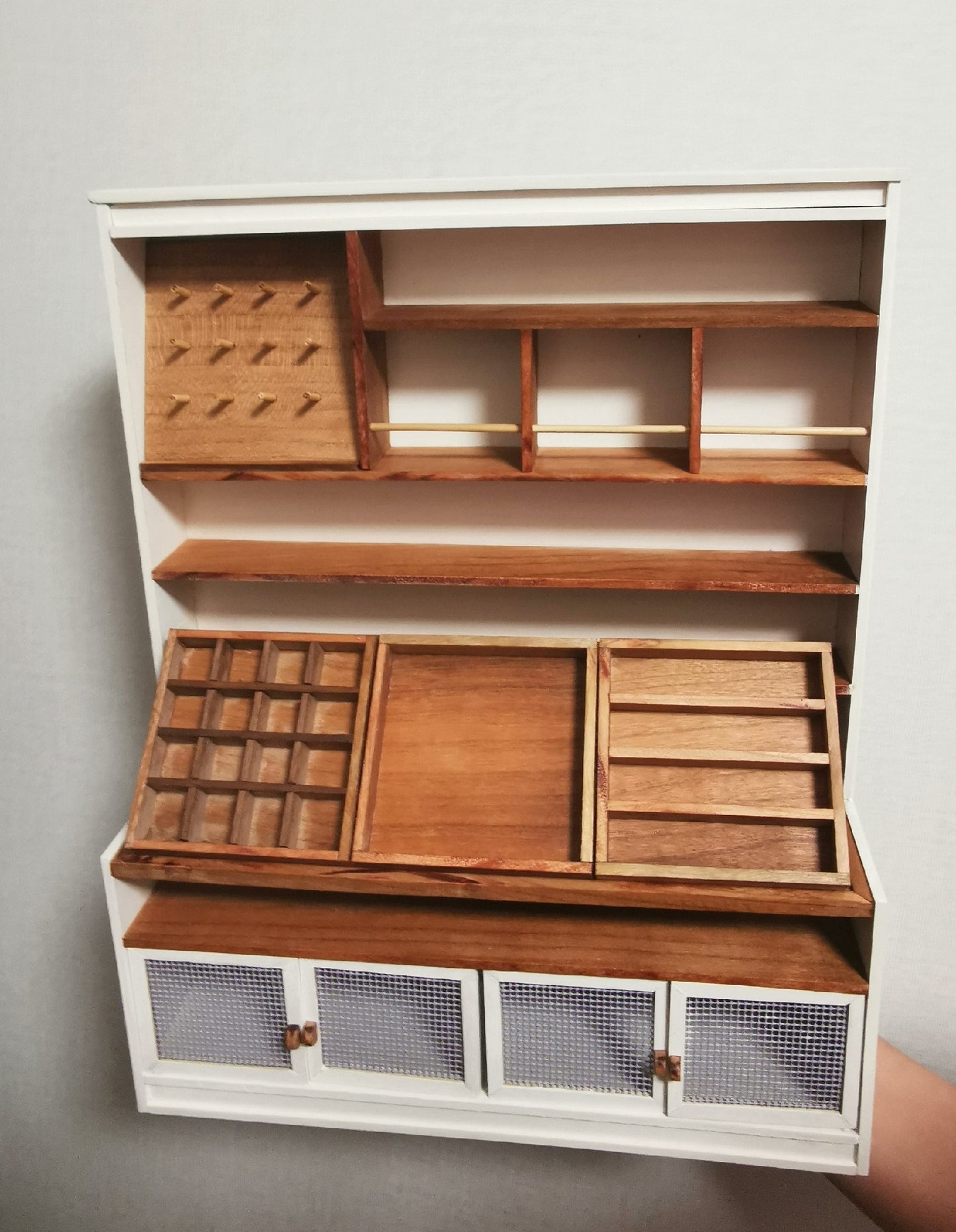 Armoire à pain miniature à l'échelle 1:12, meuble de maison de poupée, accessoire de cuisine