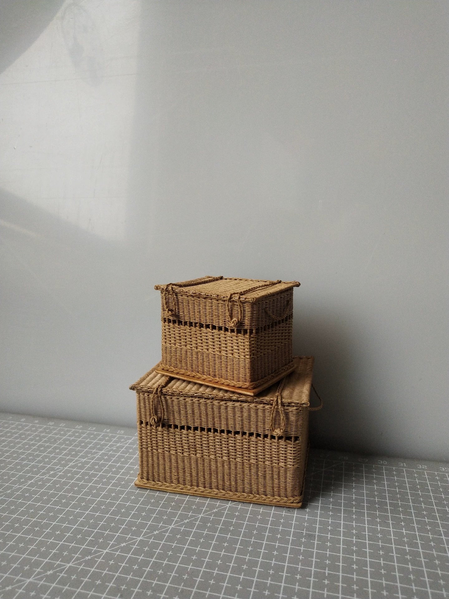 1:12 Scale Miniature Wicker Basket Blythe OB11 Dollhouse Accessory Small Long Size Photography Prop