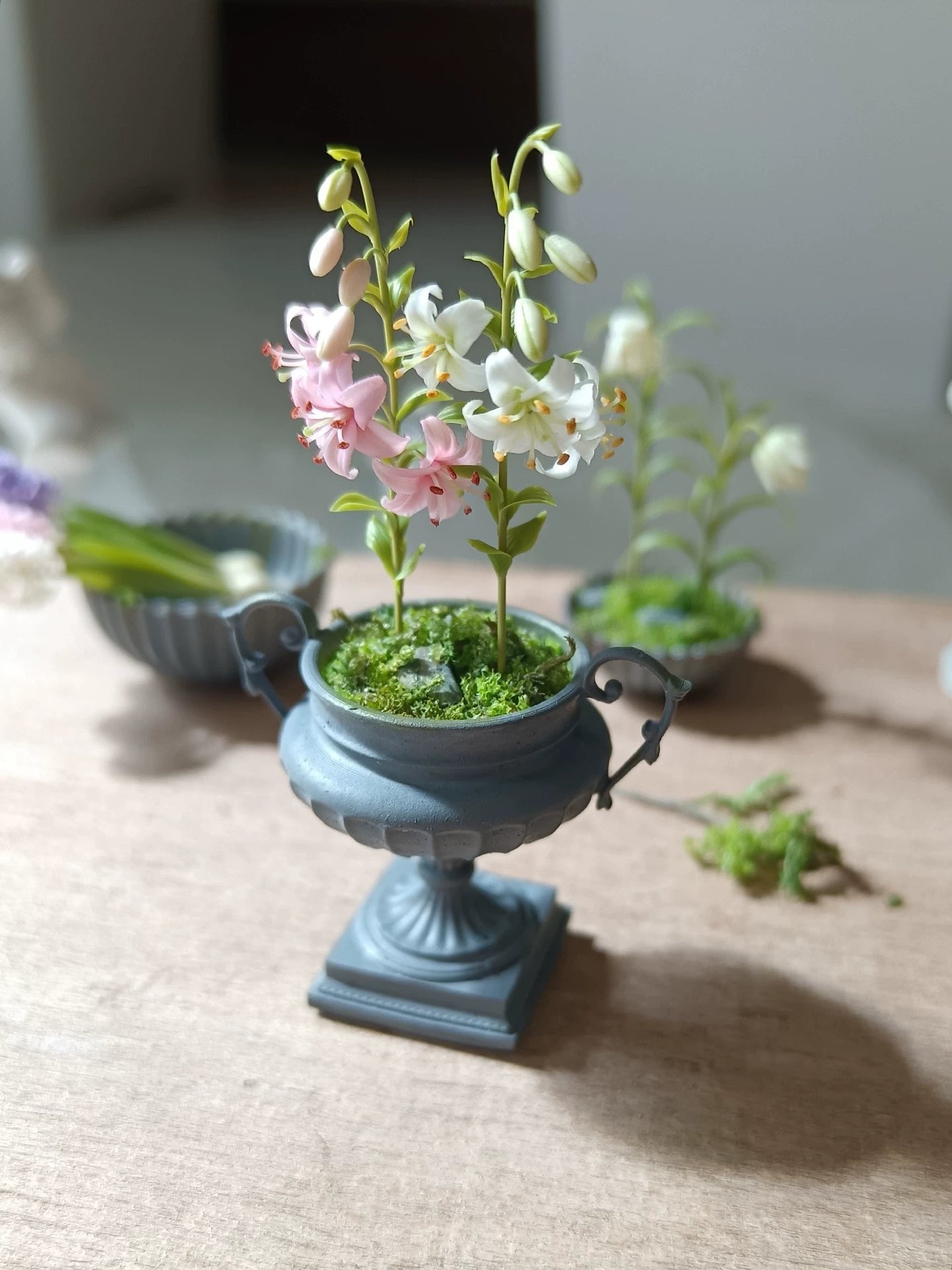 1:6 Scale Miniature Clay Lily Flower BJD Doll Accessory Blythe Doll Display