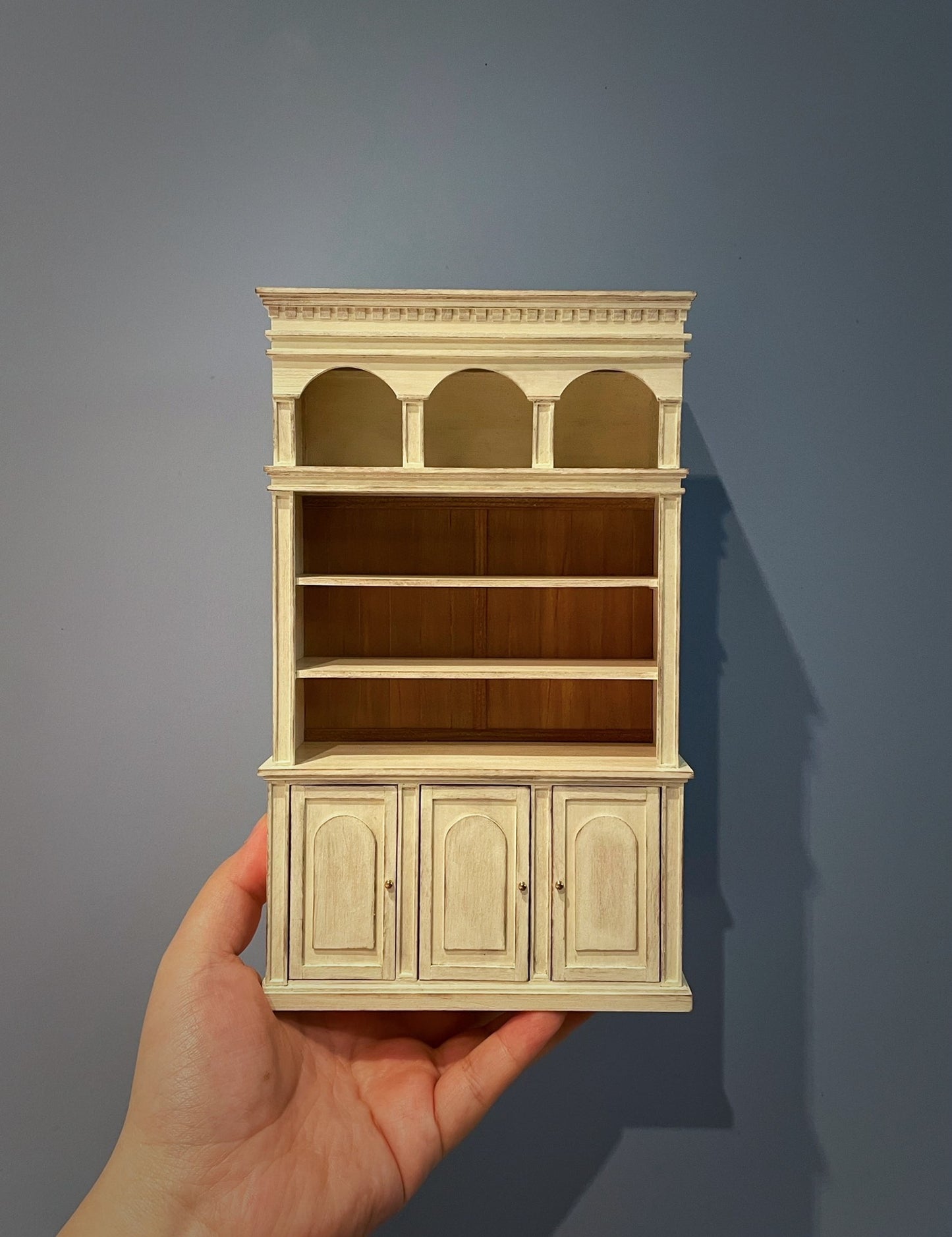 1:12 Scale Vintage Bookshelf Miniature Dollhouse Furniture