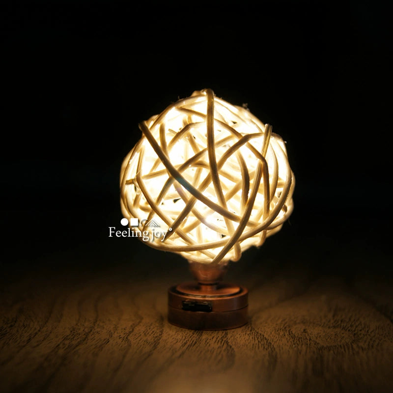 Lampe de table LED en rotin sans fil pour maison de poupée miniature BJD, échelle 1:6 et échelle 1:12